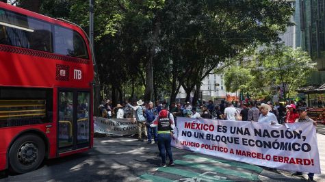 La mesa de trabajo, programada inicialmente para las 13:30 horas, tiene como objetivo establecer una agenda con funcionarios de alto nivel (Foto: Cuartoscuro)
