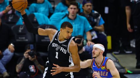 Thunder golpea primero en San Antonio: OKC lidera 2-1 la final del Oeste (Foto EFE)