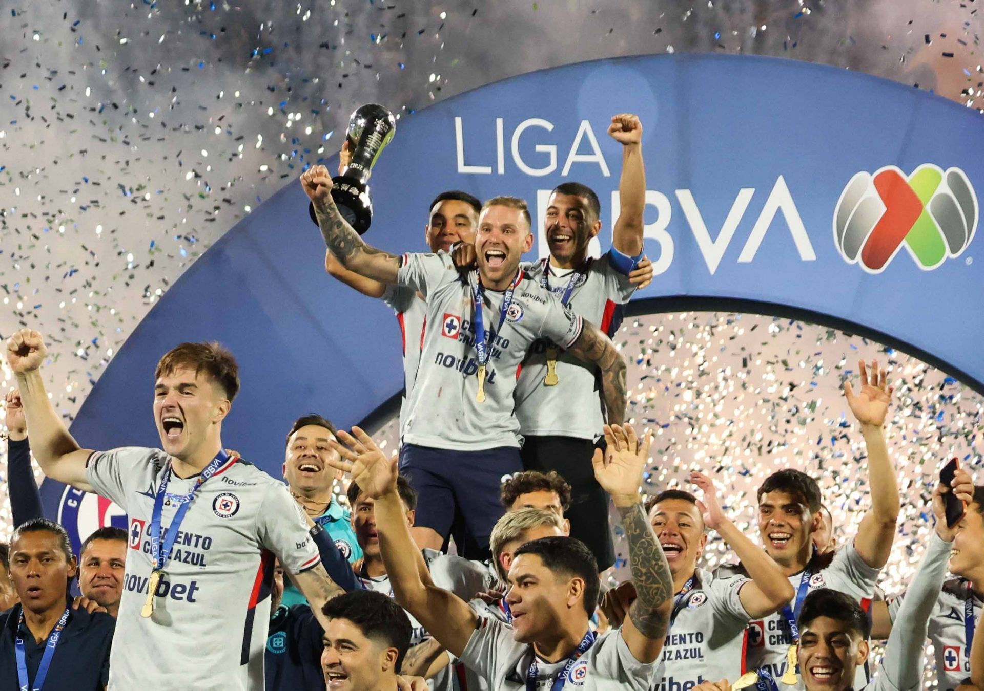Cruz Azul campeón del Clausura 2026 tras vencer a Pumas en la final Liga MX