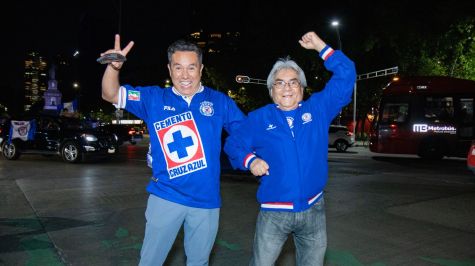Los festejos se extendieron hasta la madrugada (Foto: Brandon Díaz)