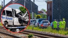 Choque entre tren y camioneta escolar deja cuatro muertos en Bélgica. (EFE)