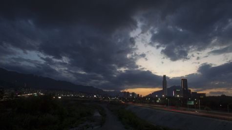 Fauna nocturna en Monterrey: Excesos y peligros en San Jerónimo (Foto Cuartoscuro)