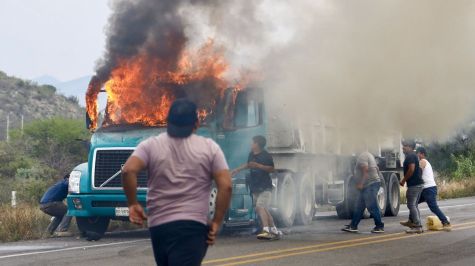 La vía quedó liberada, los manifestantes acusaron a la autoridad municipal de la demarcación de la confrontación (Foto Cuartoscuro)