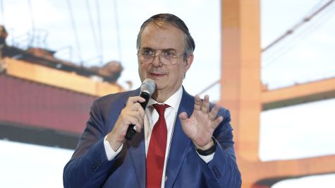 Marcelo Ebrard lidera primera ronda de revisión del T-MEC: Acero y aranceles a debate (Foto EFE)
