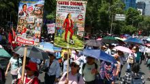 CNTE respalda a propietarios de palcos del Estadio Azteca contra la FIFA. Foto Cuarto Oscuro