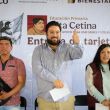  El alcalde Isaac Montoya Márquez y la encargada de las Becas para el Bienestar del Gobierno de México