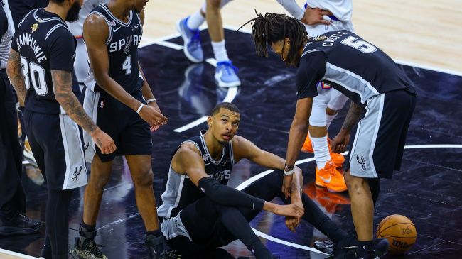 Jalen Brunson lidera triunfo de Knicks sobre San Antonio en las Finales