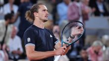 Alexander Zverev afronta una oportunidad histórica en Roland Garros 2026 ante Jakub Mensik, mientras dos italianos pelean por un lugar en la final.