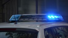 Escapa secuestrador en pleno traslado; dos policías bajo investigación. (Pexels)