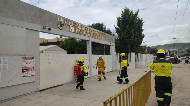 Explosión de autotanques de gas LP en Puebla provoca evacuación de 2 mil personas. (especial)
