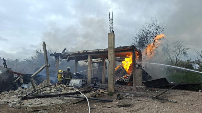 Explosión de autotanques de gas LP en Puebla provoca evacuación de 2 mil personas. (especial)