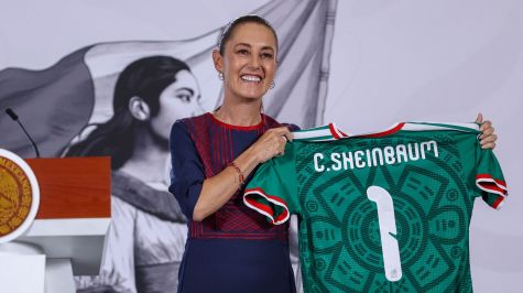 La presidenta Claudia Sheinbaum abanderará este lunes 8 de junio a la Selección Mexicana (Foto Cuartoscuro) La presidenta Claudia Sheinbaum abanderará este lunes 8 de junio a la Selección Mexicana (Foto Cuartoscuro)