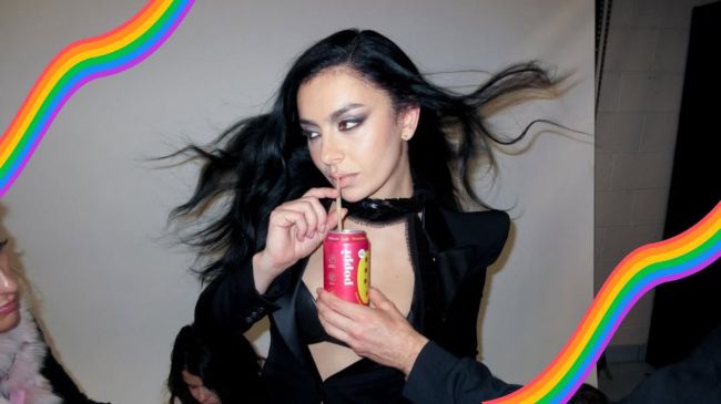 Charli xcx vía Instagram
