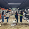 Las estaciones del centro de la capital pertenecientes a la Línea 2 continúan con las cortinas abajo debido a los bloqueos y marchas que se desarrollan al exterior. (Foto:Cuartoscuro)