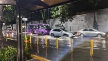 Los alrededores del Estadio Azteca fueron afectados por la lluvia de ayer.