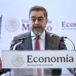 Vidal Llerenas Morales, titular del organismo, informó que han bloqueado 57 direcciones de internet que pretendían difundir de forma ilícita el partido inaugural del torneo (Foto: EFE)