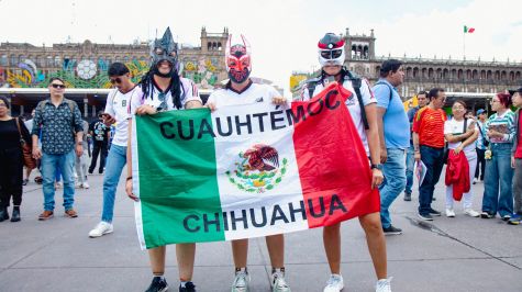 Afición vive el FIFA Fan Fest en el Zócalo, CDMX (Foto: Brandon Díaz de León)