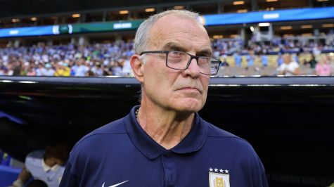 Uruguay deja escapar el triunfo y Bielsa lanza fuerte diagnóstico Uruguay deja escapar el triunfo y Bielsa lanza fuerte diagnóstico