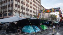 A pesar de las mesas de diálogo con autoridades, el levantamiento del campamento en el Centro Histórico sigue siendo incierto (Foto: Cuartoscuro)