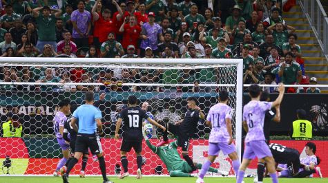 Raúl 'Tala' Rangel fue el salvador del Tricolor en los últimos minutos del encuentro (Mexsport)