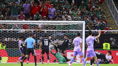 Raúl 'Tala' Rangel fue el salvador del Tricolor en los últimos minutos del encuentro (Mexsport)