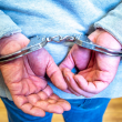 La Fiscalía CDMX vinculó a proceso a un adolescente de 16 años señalado de participar en una extorsión por 4 millones de pesos y presuntamente relacionado con La Unión. La Fiscalía CDMX vinculó a proceso a un adolescente de 16 años señalado de participar en una extorsión por 4 millones de pesos y presuntamente relacionado con La Unión.