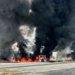 hoque de pipa contra patrullas de Defensa y la GN provoca fuerte explosión en Tabasco. (GN carreteras) hoque de pipa contra patrullas de Defensa y la GN provoca fuerte explosión en Tabasco. (GN carreteras)
