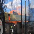  El incidente inició cuando un automóvil eléctrico comenzó a incendiarse por causas aún desconocidas.