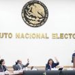 La decisión se tomó a pesar de los señalamientos de cuatro organizaciones que aspiran a convertirse en partidos políticos, las cuales acusaron a Morena de intentar realizar un "fraude a la ley" con sus padrones de afiliados (Foto: Cuartoscuro) La decisión se tomó a pesar de los señalamientos de cuatro organizaciones que aspiran a convertirse en partidos políticos, las cuales acusaron a Morena de intentar realizar un "fraude a la ley" con sus padrones de afiliados (Foto: Cuartoscuro)