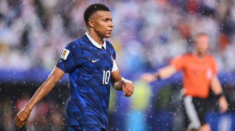 Francia vs Irak se reanuda tras suspensión por tormenta eléctrica | MEXSPORT