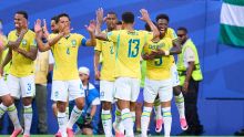 Neymar regresa con Brasil tras casi tres años en triunfo ante Escocia