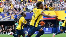 Ecuador le saca victoria 2-1 a Alemania y se mantiene en la Copa del Mundo. MexSport