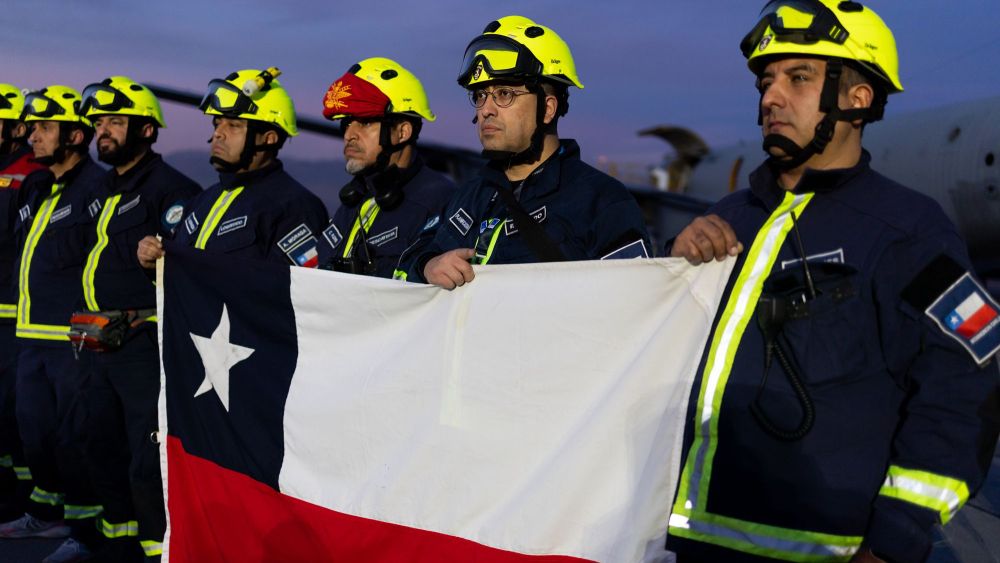 Chile, un país con experiencia en rescate, se hizo presente. Foto EFE