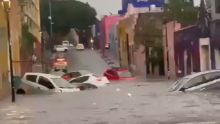 Tormentas provocan severos encharcamientos, afectaciones al transporte y colapso de vialidades principales.