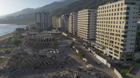Así avanzan las labores de rescate en La Guaira tras los terremotos | EFE