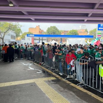 México vs Ecuador: afición llega al estadio por pase a octavos