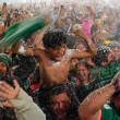 Tras la muerte de tres personas durante los festejos por la victoria de México, el PAN CDMX presentó un protocolo para prevenir aglomeraciones peligrosas en futuras celebraciones mundialistas. (Foto: Cuartoscuro)