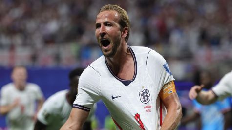 Harry Kane festeja el segundo gol ante RD Congo. EFE