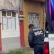 De acuerdo con reportes de N+, la víctima, un varón de aproximadamente 45 años, fue localizado con diversas huellas de violencia (Foto: captura de pantalla N+)