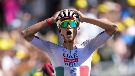Isaac del Toro gana etapa del Tour y hace historia para México