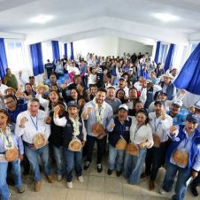 Anuar Azar Figueroa se reunió con liderazgos del norte del Edoméx