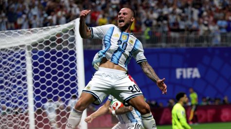 Mac Allister festeja gol del triunfo ante Egipto. EFE