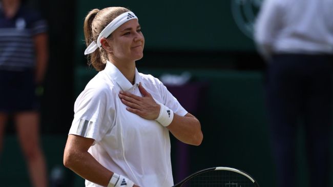 Karolina Muchova alcanza su primera final en Wimbledon. EFE