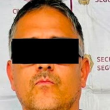 La SSC detuvo en Iztapalapa a un hombre presuntamente relacionado con el robo de 1.5 millones de pesos a una vivienda en Benito Juárez; durante la captura le aseguraron 170 dosis de aparente droga y un vehículo. (Foto:  SSC)