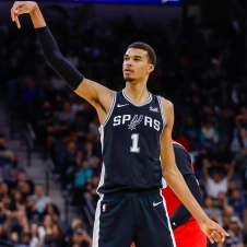 Wembanyama sella su compromiso con los Spurs: Una extensión por 252 mdd