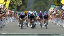 El calor golpea al Tour de Francia y obliga a recortar etapa