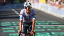 Isaac Del Toro se mantiene entre los 10 mejores del Tour de Francia. MexSport
