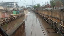 El proyecto, localizado específicamente en la colonia República Federal, destaca por su dificultad logística, dado que el ducto pasará directamente debajo de la Calzada Ignacio Zaragoza y de las vías del Metro de la Línea A (Foto: Cuartoscuro)