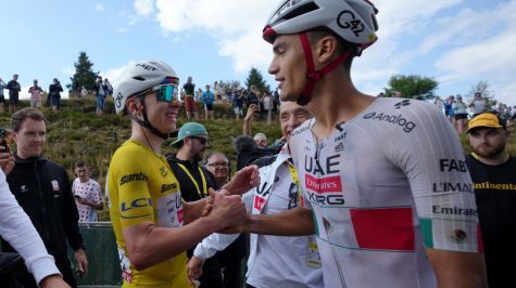 Isaac del Toro firma doblete con Pogacar en alta montaña del Tour | EFE