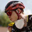 Isaac del Toro se ve involucrado en caída de Vingegaard en el Tour